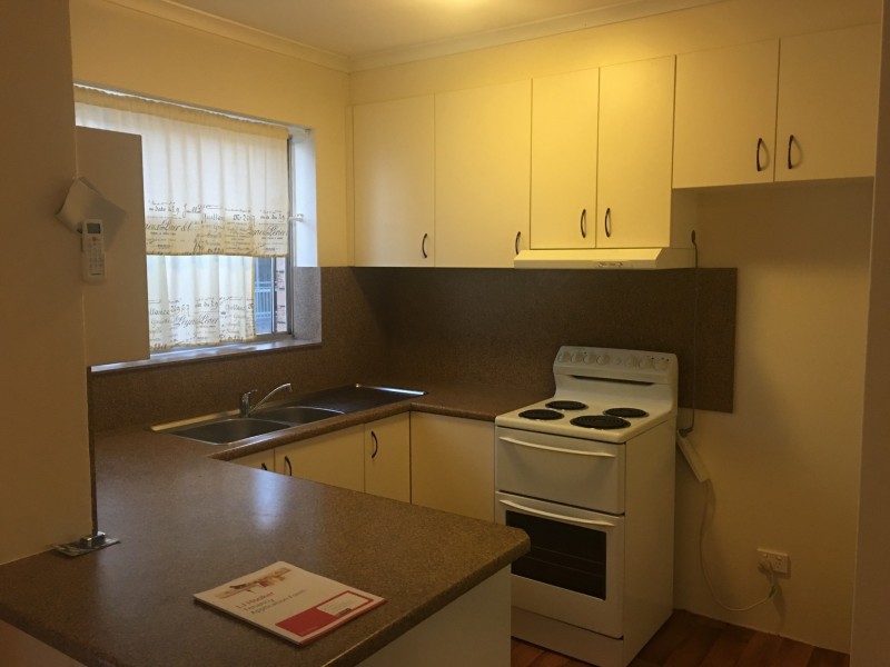 4/17 Carinya Street, Queanbeyan NSW 2620