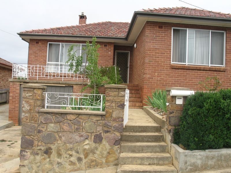 28 Fredrick Street, Queanbeyan NSW 2620