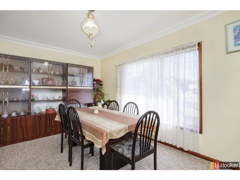 4 Adams Street, Queanbeyan NSW 2620