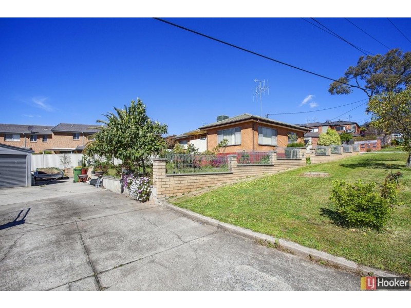 4 Adams Street, Queanbeyan NSW 2620