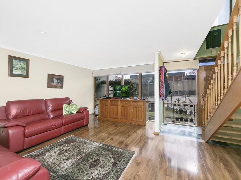 9/11 Campbell Street, Queanbeyan NSW 2620