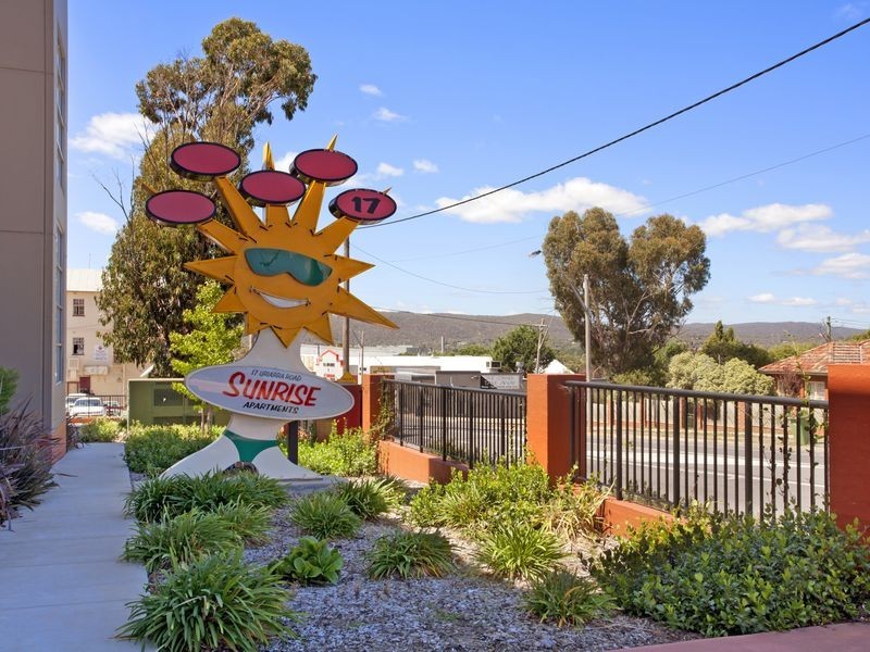 10B/17 Uriarra Road, Queanbeyan NSW 2620