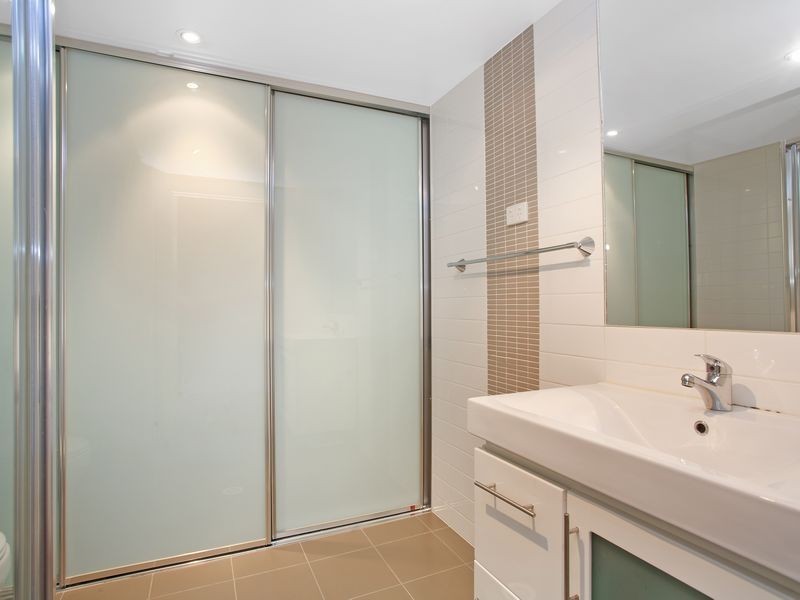 10B/17 Uriarra Road, Queanbeyan NSW 2620