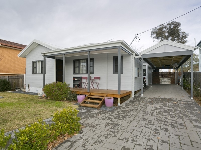 7 Kathleen Street, Queanbeyan NSW 2620