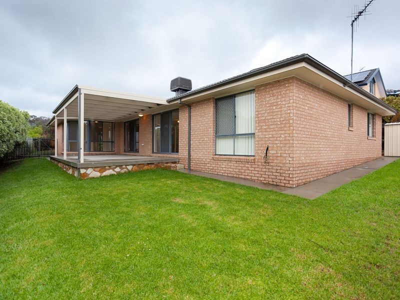 5 Magnolia Close, Jerrabomberra NSW 2619