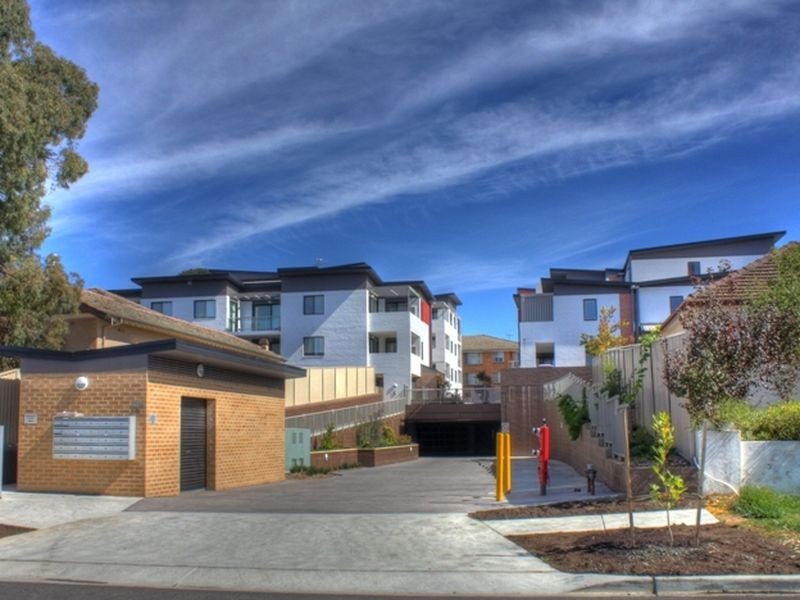 9/3a Stornaway Road, Queanbeyan NSW 2620