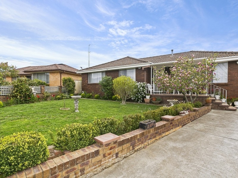 7 Linaria Place, Queanbeyan NSW 2620