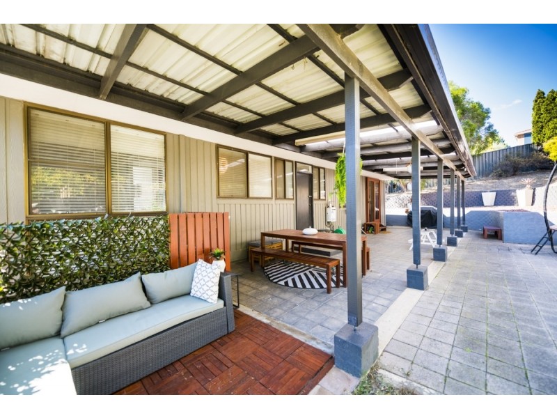 11 Doyle Place, Queanbeyan NSW 2620