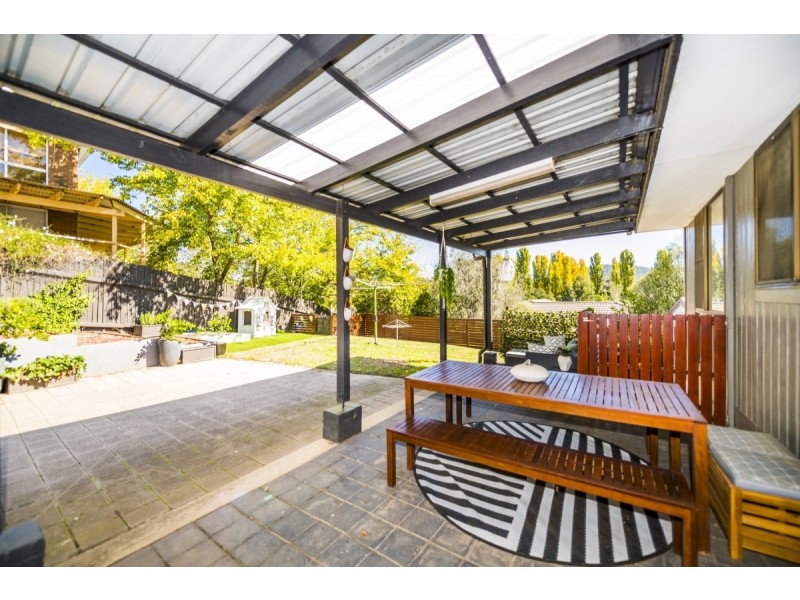 11 Doyle Place, Queanbeyan NSW 2620