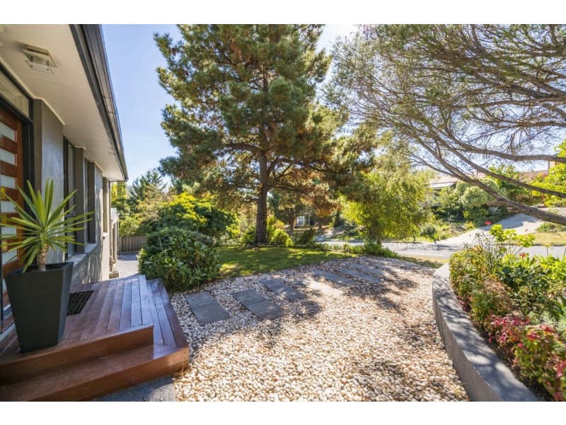 11 Doyle Place, Queanbeyan NSW 2620