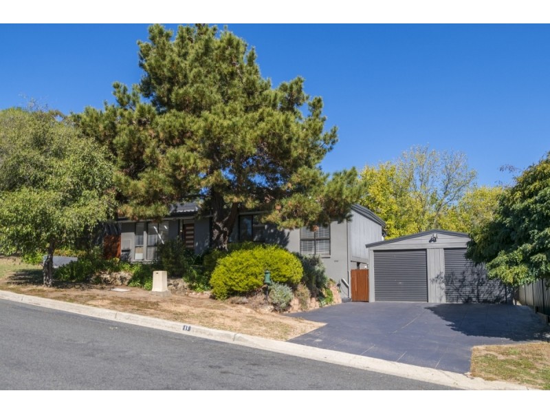 11 Doyle Place, Queanbeyan NSW 2620
