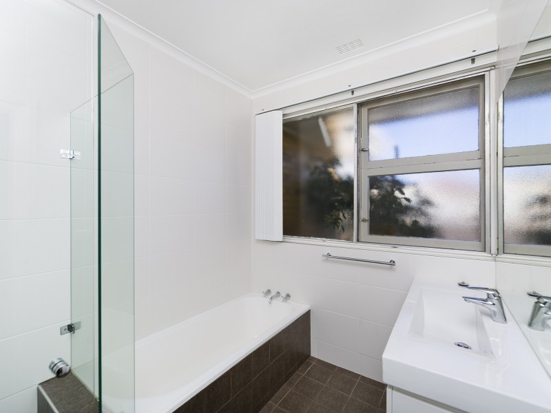 103 Stornaway Road, Queanbeyan NSW 2620