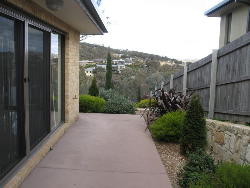 27 Balcombe Street, Jerrabomberra NSW 2619