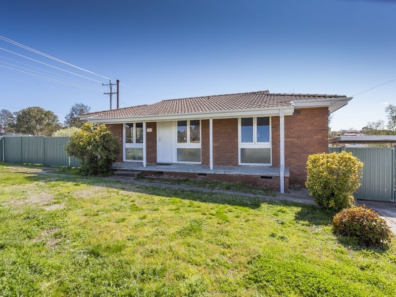 102 Cameron Road, Queanbeyan NSW 2620