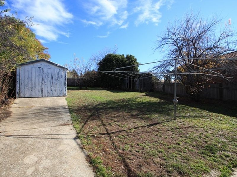 23 The Crescent, Queanbeyan NSW 2620