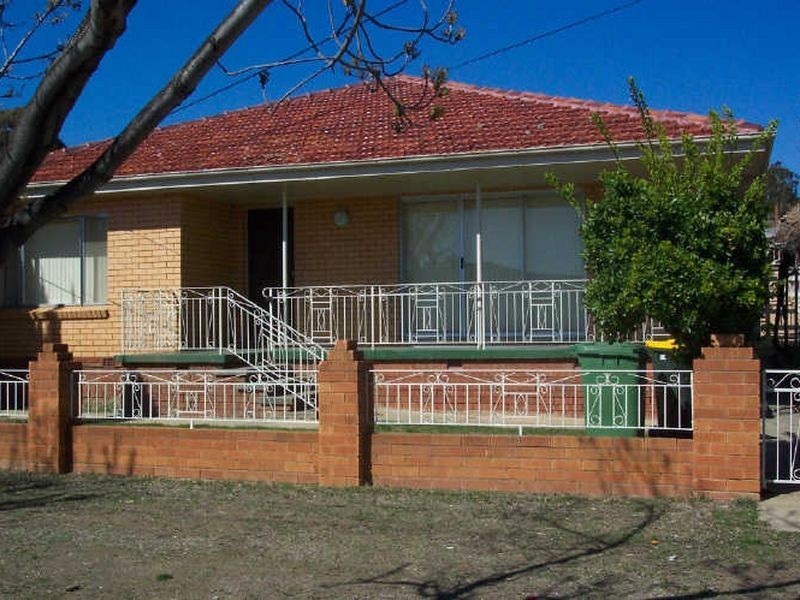 7 Arthur Street, Queanbeyan NSW 2620