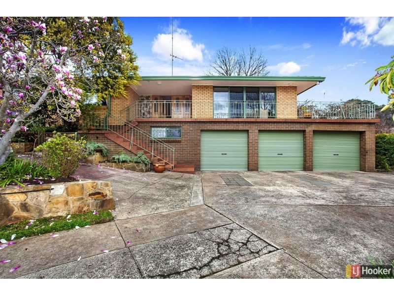 2 Breden Place, Queanbeyan NSW 2620