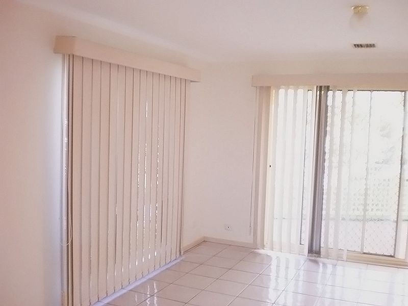 31 Franklin Court, Jerrabomberra NSW 2619