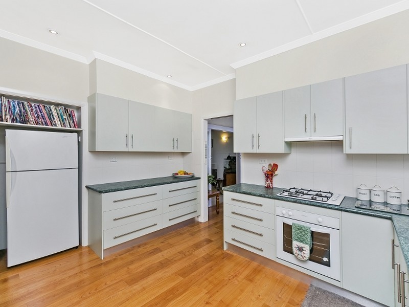 22 McIntosh Street, Queanbeyan NSW 2620