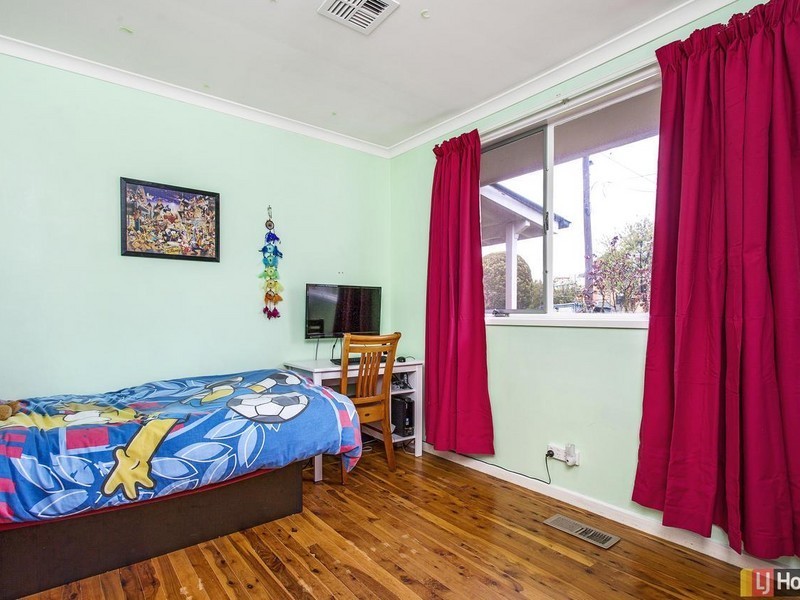 63 Munro Road, Queanbeyan NSW 2620