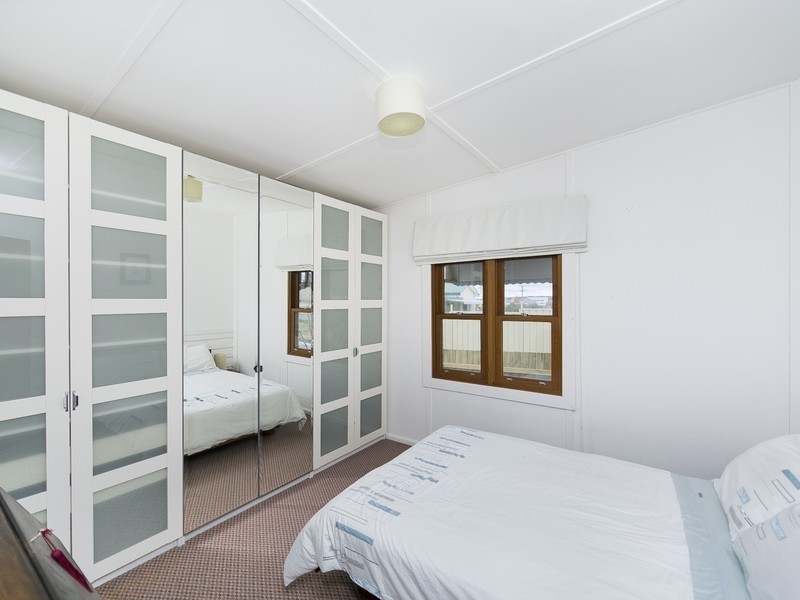 82 Thurralilly Street, Queanbeyan NSW 2620