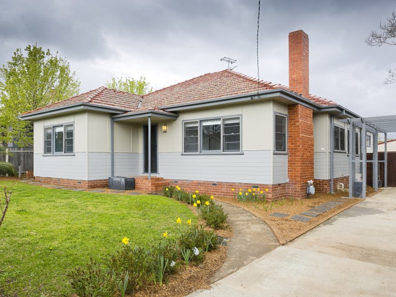 12 White Avenue, Queanbeyan NSW 2620