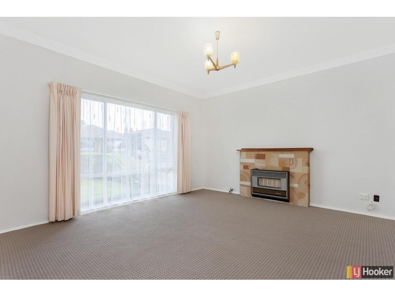 22 Bruce Street, Queanbeyan NSW 2620