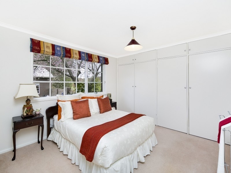 52 Ridgeway Road, The Ridgeway NSW 2620