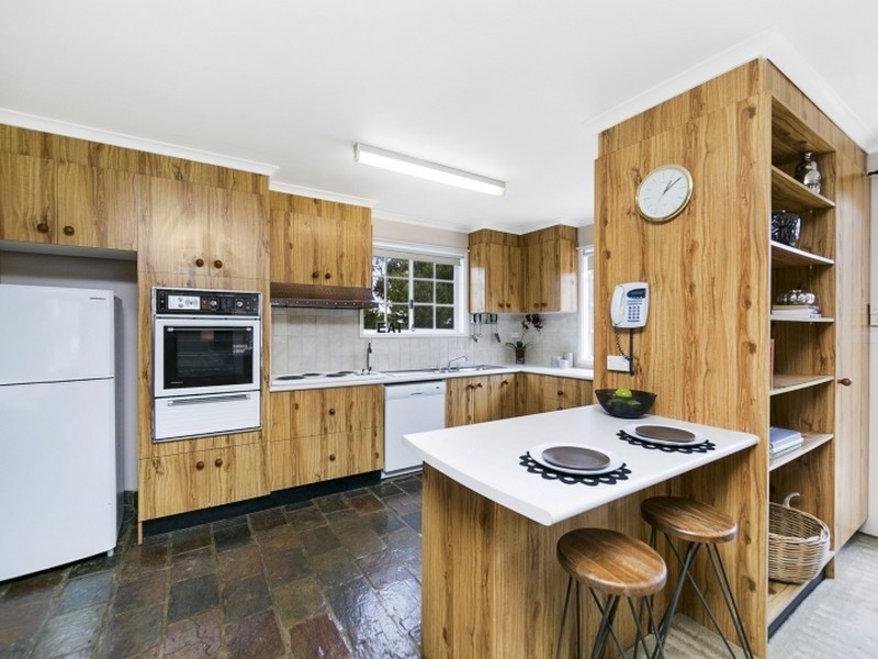 52 Ridgeway Road, The Ridgeway NSW 2620