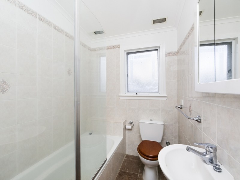 135 Donald Road, Queanbeyan NSW 2620