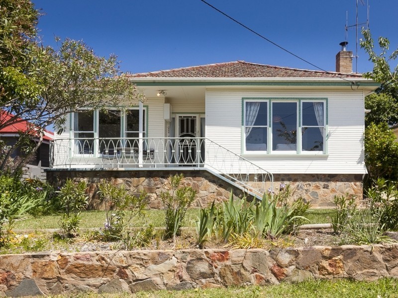 53 The Crescent, Queanbeyan NSW 2620