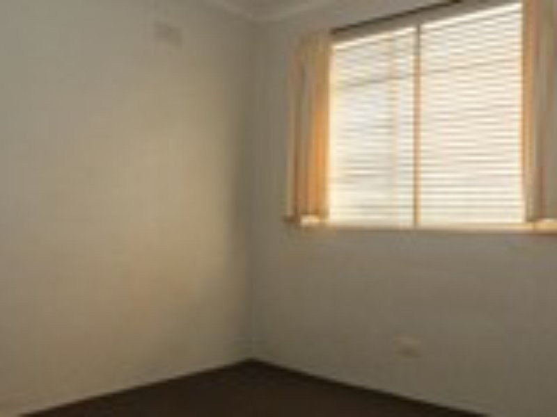 1/59 Donald Road, Queanbeyan NSW 2620