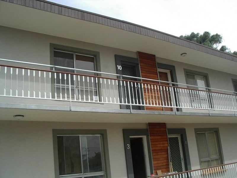 10/8 Davison Street, Queanbeyan NSW 2620