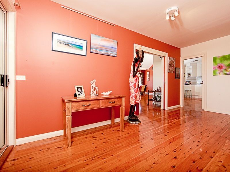 6 Melaleuca, Jerrabomberra NSW 2619