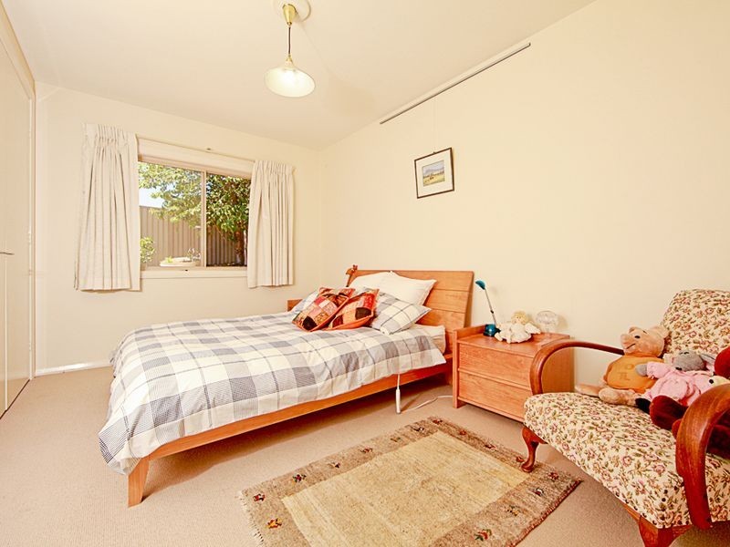 6 Melaleuca, Jerrabomberra NSW 2619