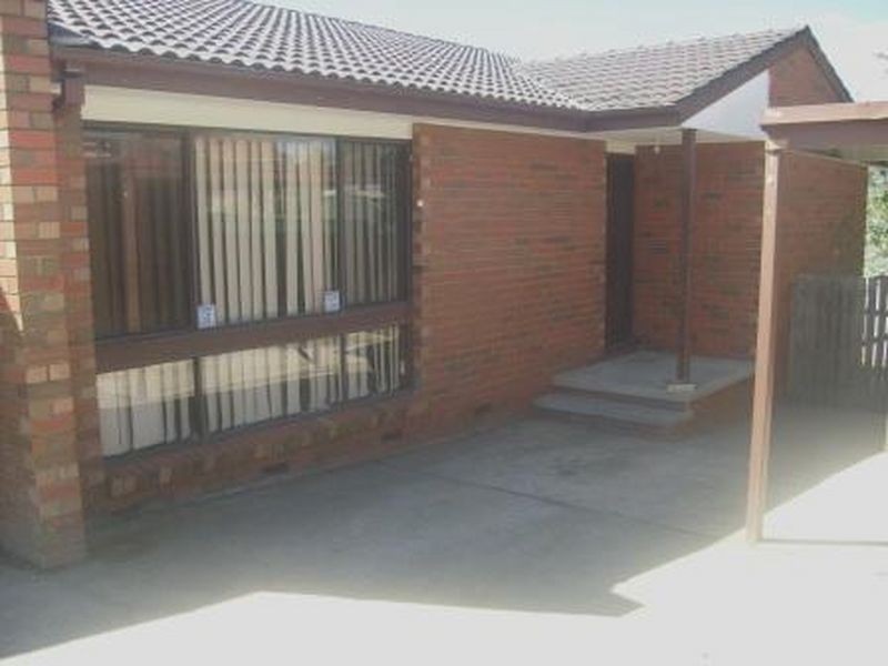 24B Sassafras Street, Queanbeyan NSW 2620