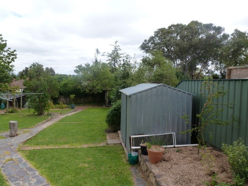 12 Hill Bar Rise, Queanbeyan NSW 2620