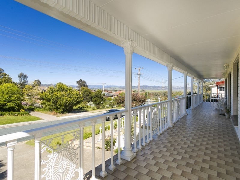 15 Graham Place, Queanbeyan NSW 2620