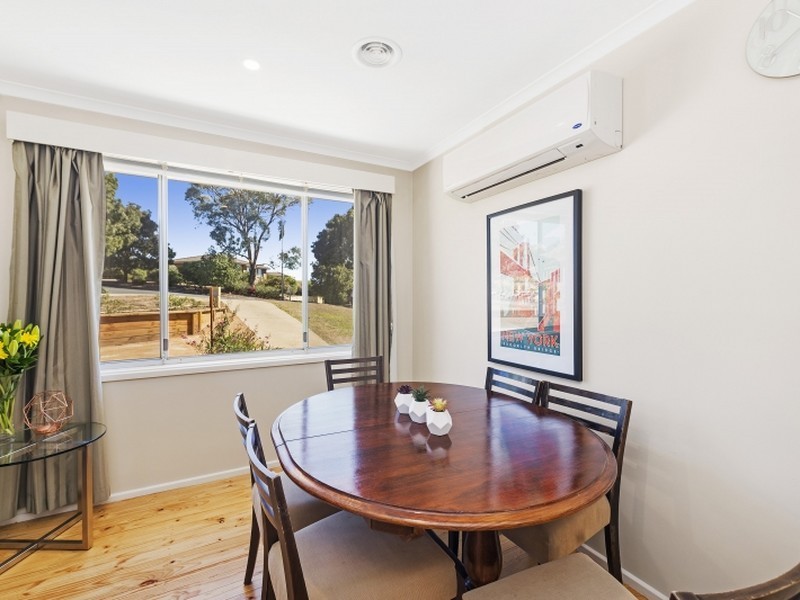 19 Monk Place, Queanbeyan NSW 2620