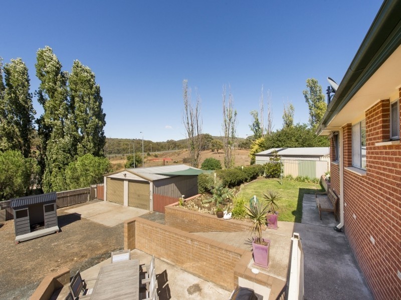 19 Monk Place, Queanbeyan NSW 2620