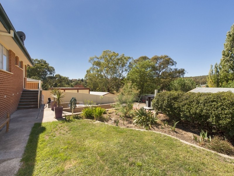 19 Monk Place, Queanbeyan NSW 2620