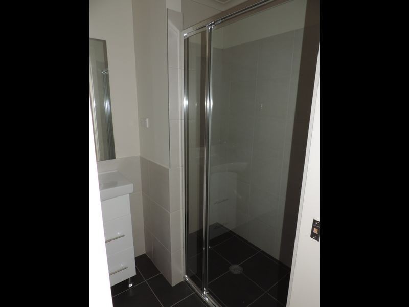 8/30 Buttle Street, Queanbeyan NSW 2620