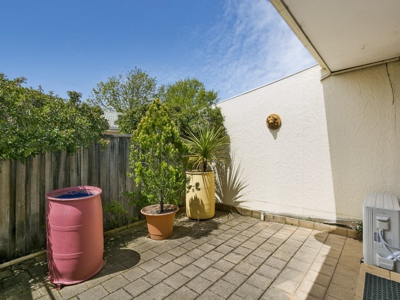 3/17 Henderson Road, Queanbeyan NSW 2620