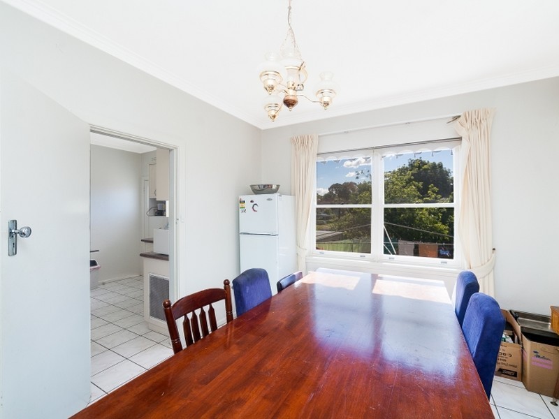33 Ross Road, Queanbeyan NSW 2620