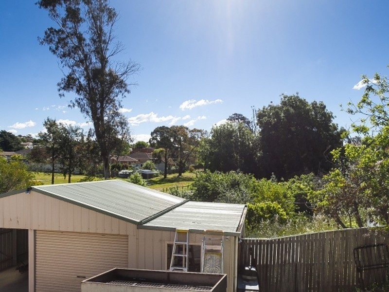 33 Ross Road, Queanbeyan NSW 2620