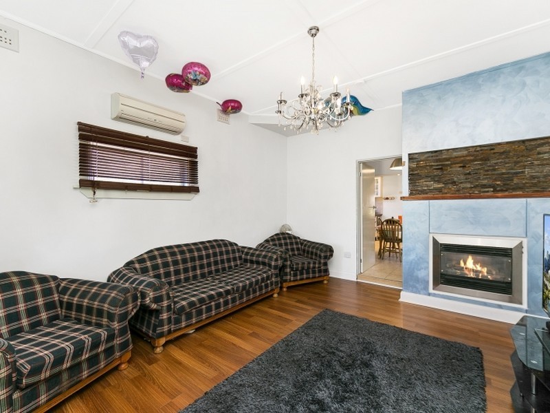 67 Ross Road, Queanbeyan NSW 2620