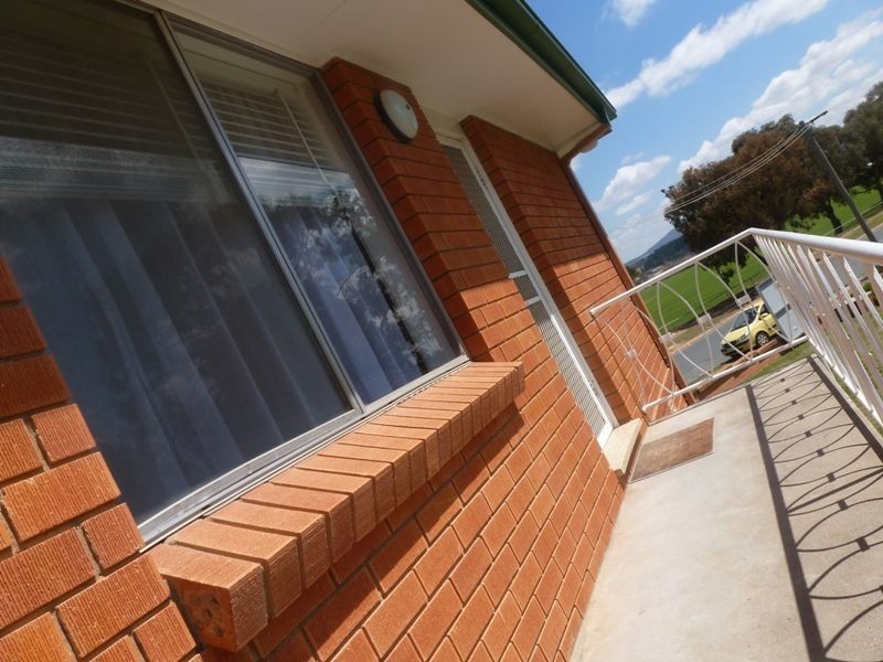 12/50 Richard Avenue, Queanbeyan NSW 2620