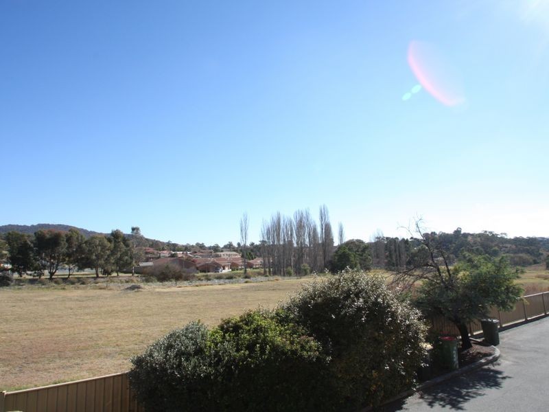 4/2 Doyle Street, Karabar NSW 2620