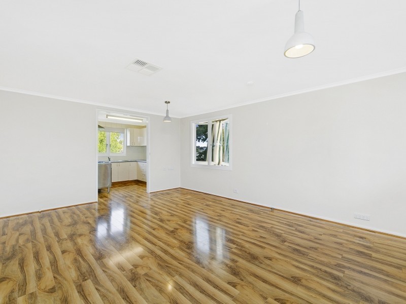 33 Oleria Street, Queanbeyan NSW 2620