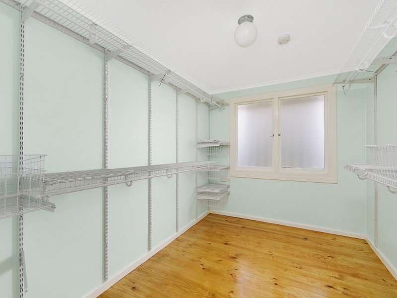 33 Oleria Street, Queanbeyan NSW 2620